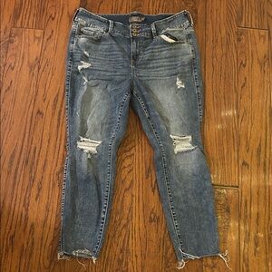 Torrid Distressed Ankle Jeans in Blue